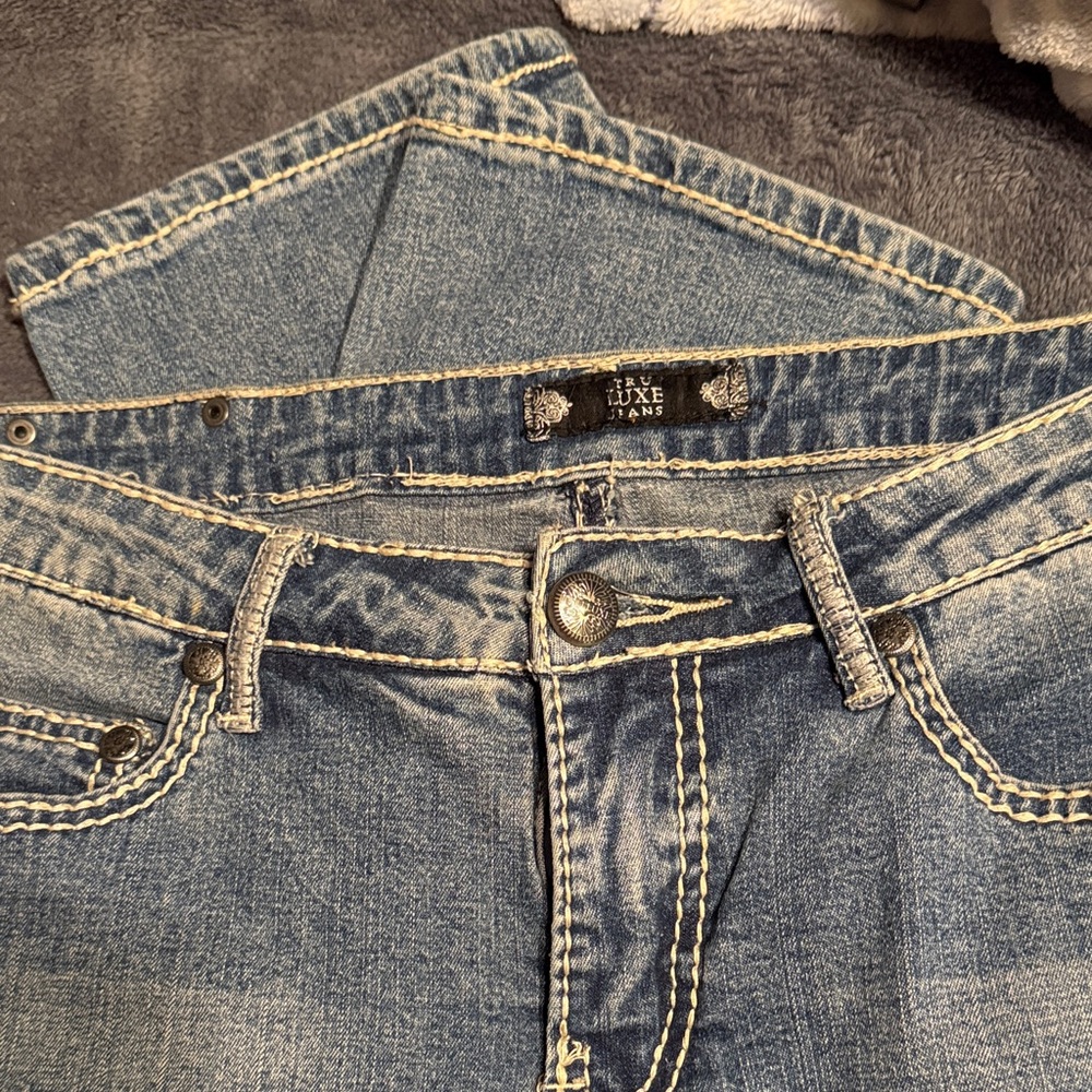 Luxe Classic Indigo Jeans